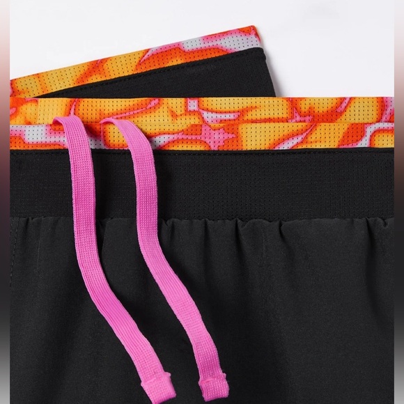 FABLETICS Fundamental Short II 5 Inch Lined - Picture 3 of 5